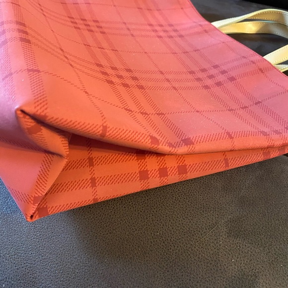 Burberry Tote Bag - Picture 3 of 9